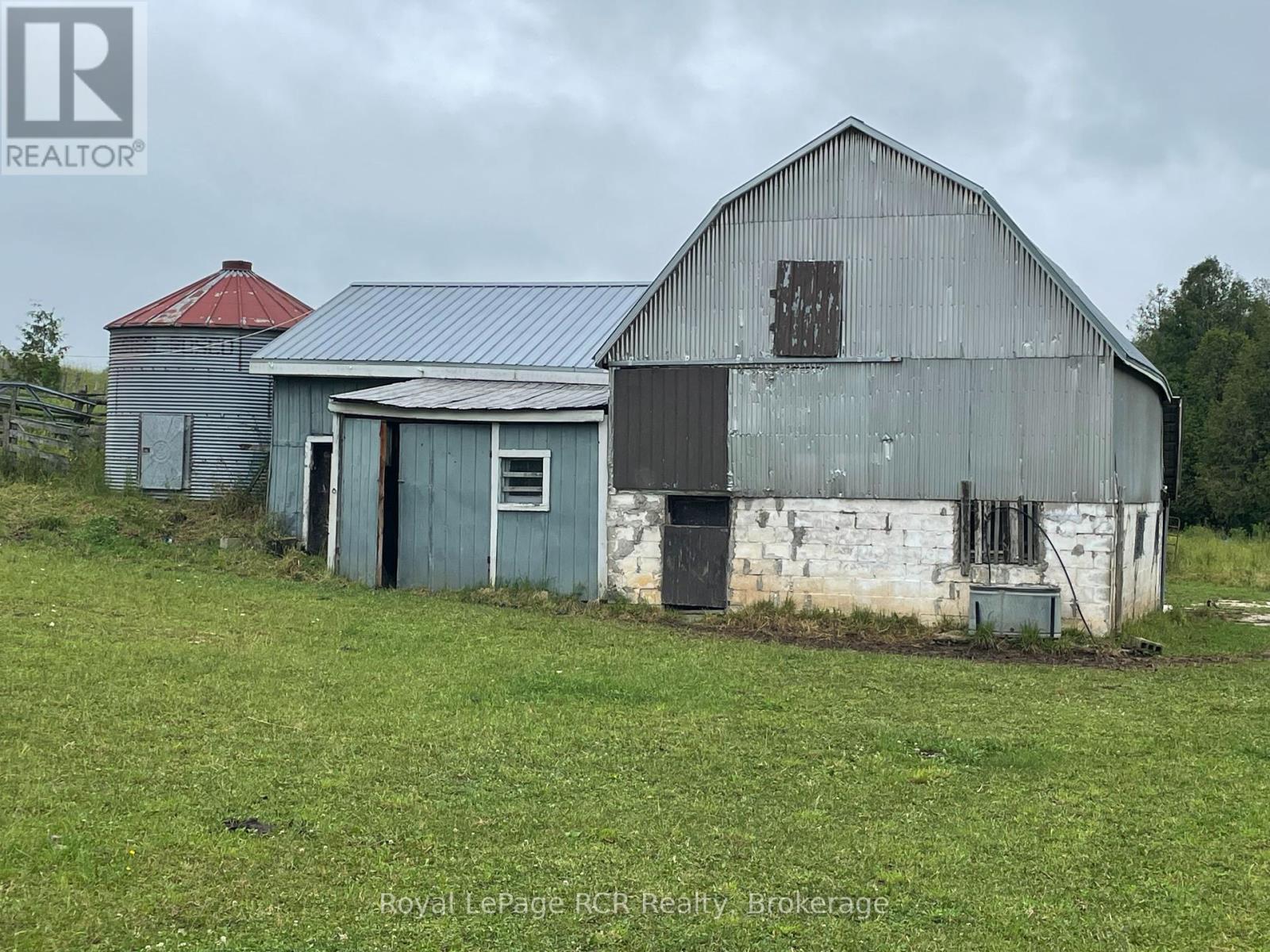 Photo 25 of 504482 Grey Rd 12, West Grey ON