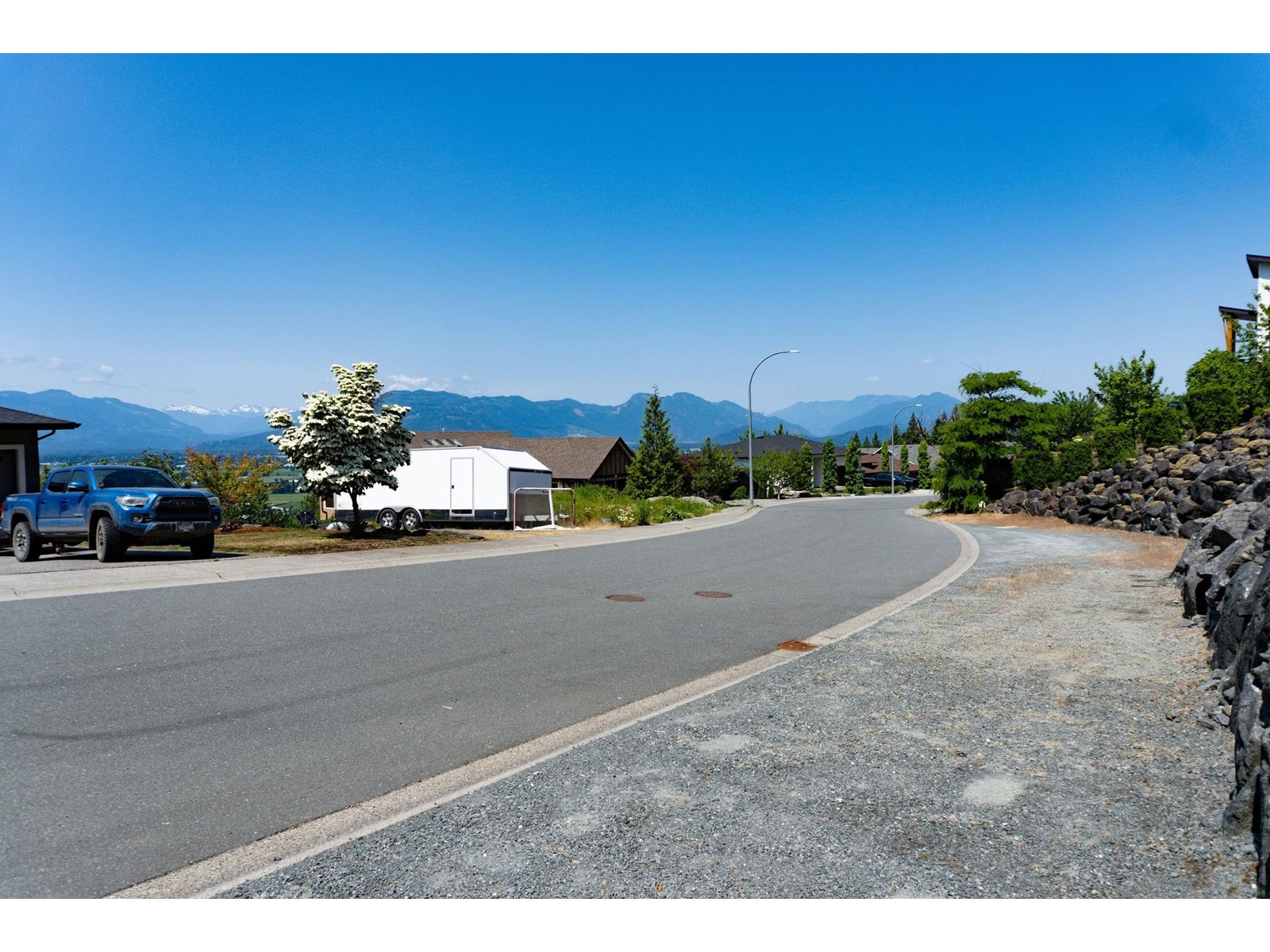 Photo 12 of 7287 Mount Thurston Drive Eastern Hillsides, Chilliwack BC