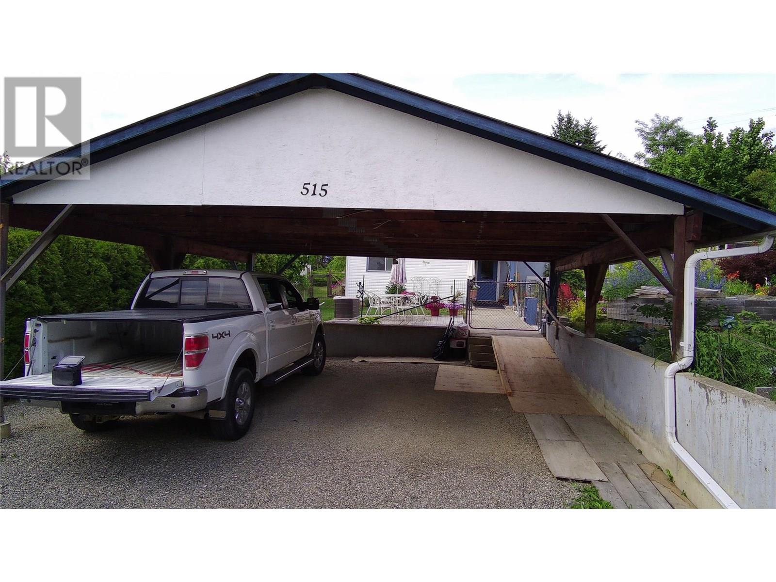 Photo 20 of 515 Canyon Street, Creston BC