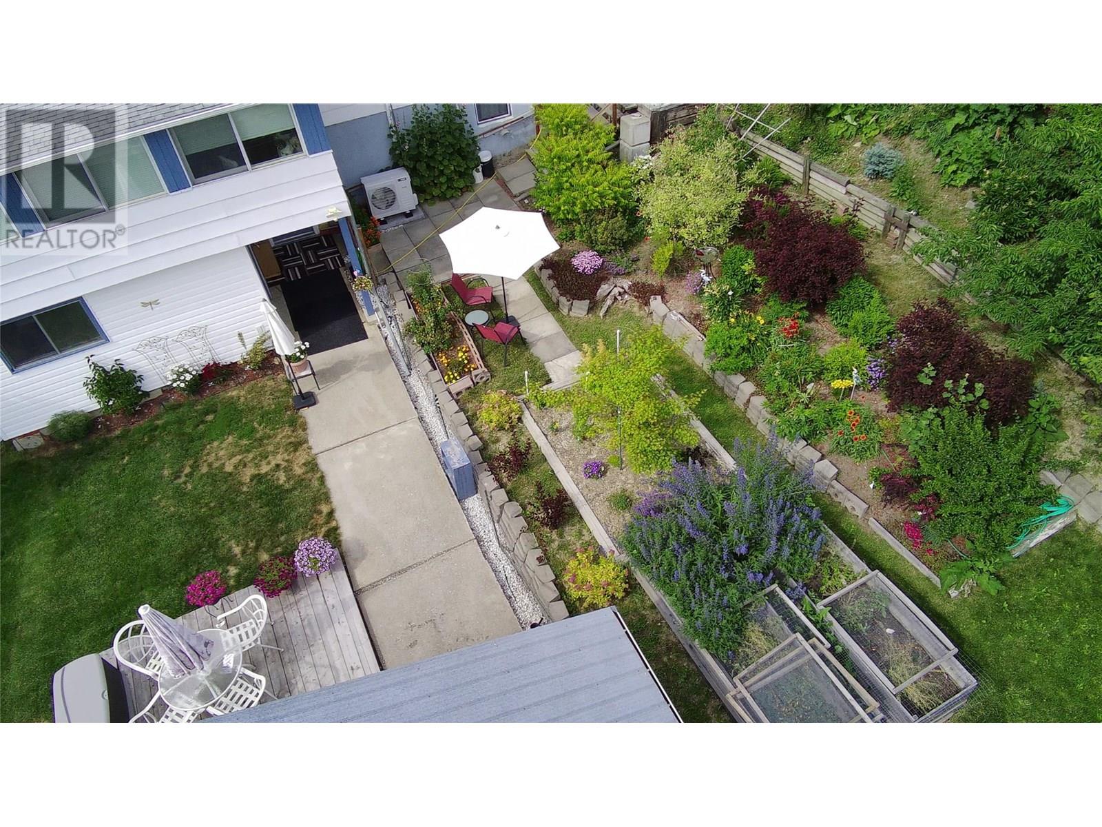 Photo 75 of 515 Canyon Street, Creston BC