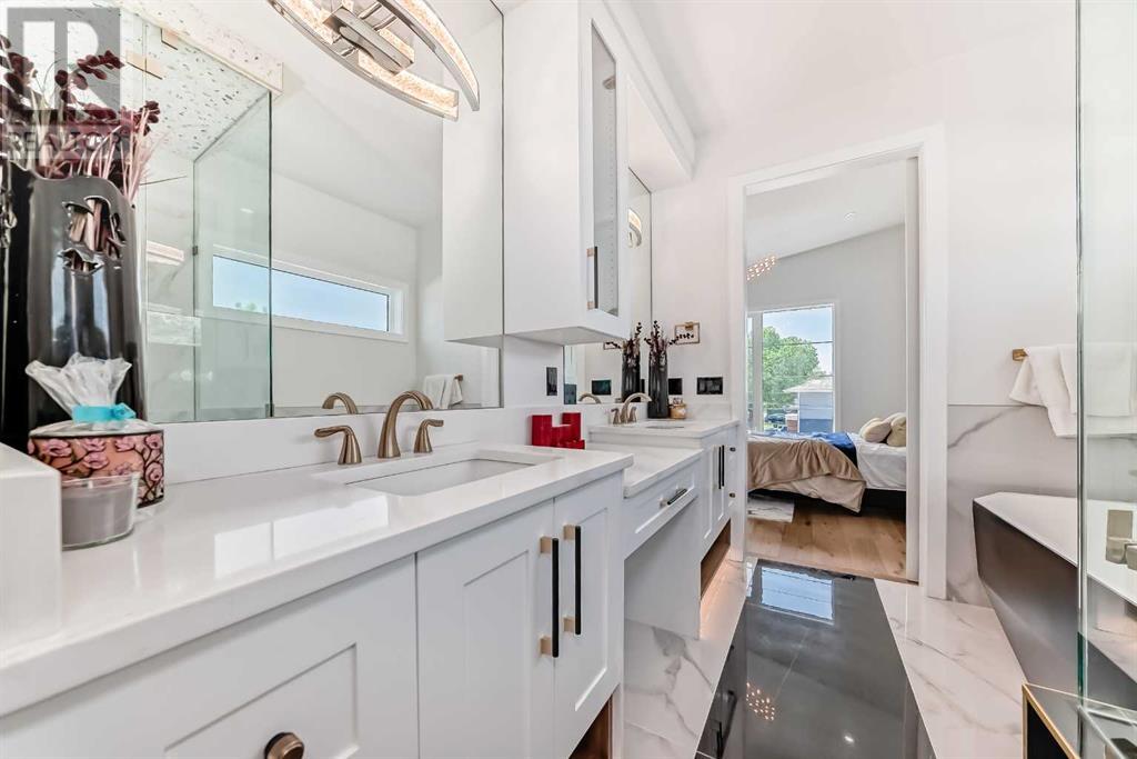 Single Family House for Sale in   Street SW Shaganappi Calgary 
