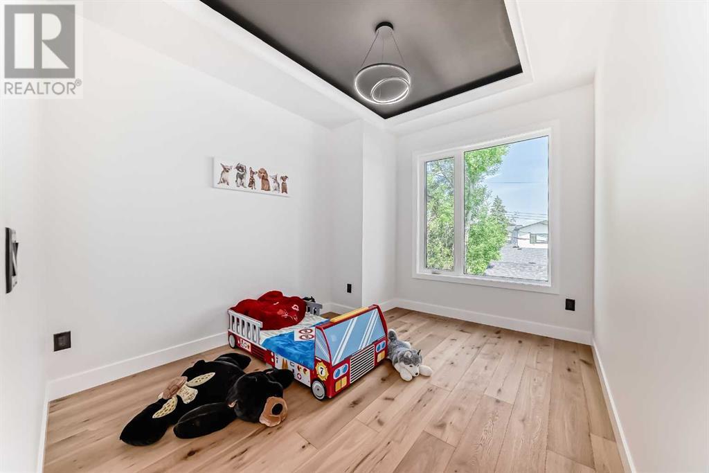 Single Family House for Sale in   Street SW Shaganappi Calgary 