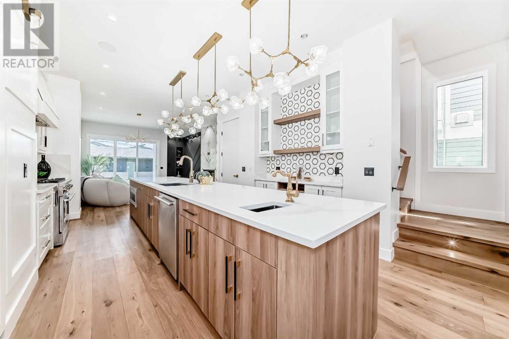 Single Family House for Sale in   Street SW Shaganappi Calgary 