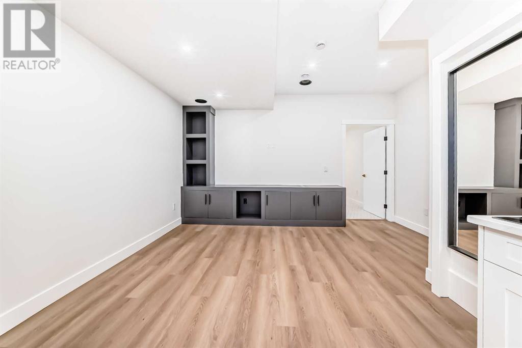 Single Family House for Sale in   Street SW Shaganappi Calgary 