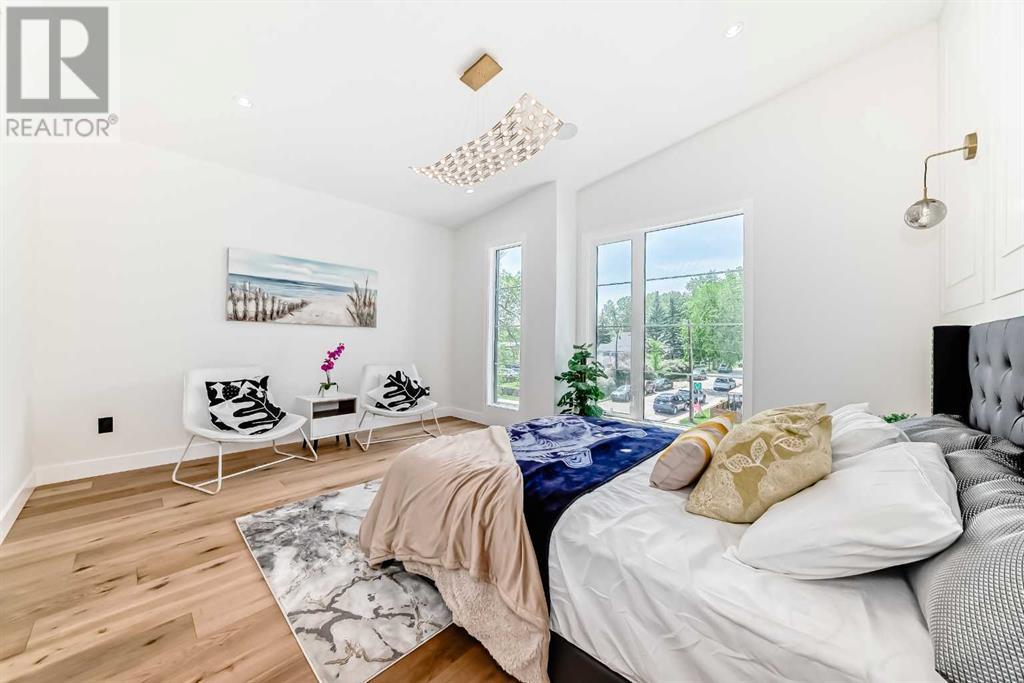Single Family House for Sale in   Street SW Shaganappi Calgary 