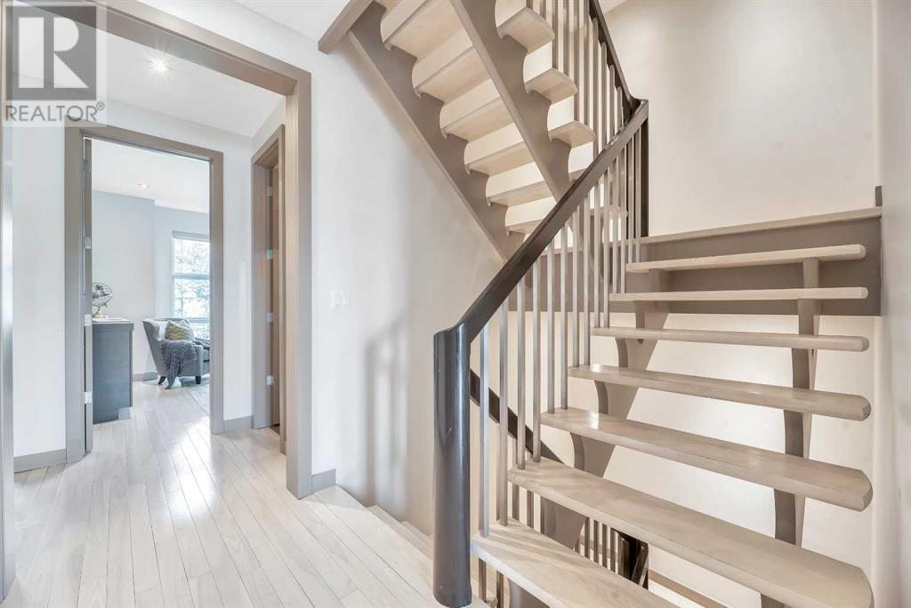 Single Family House for Sale in  Aspen Meadows Hill SW Aspen Woods Calgary 