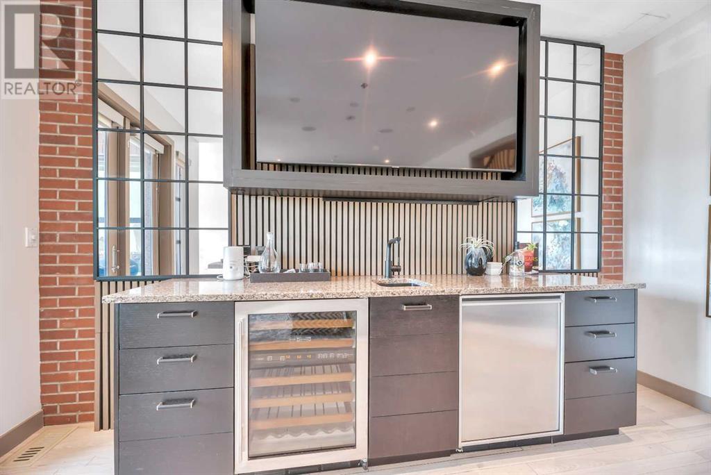 Single Family House for Sale in  Aspen Meadows Hill SW Aspen Woods Calgary 