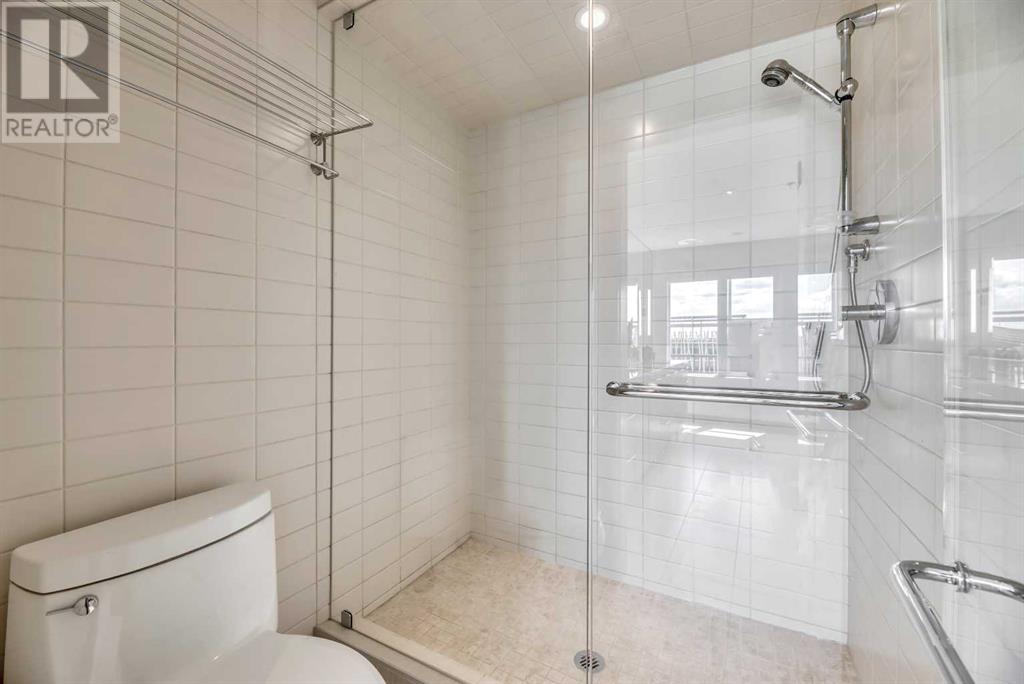 Single Family House for Sale in  Aspen Meadows Hill SW Aspen Woods Calgary 