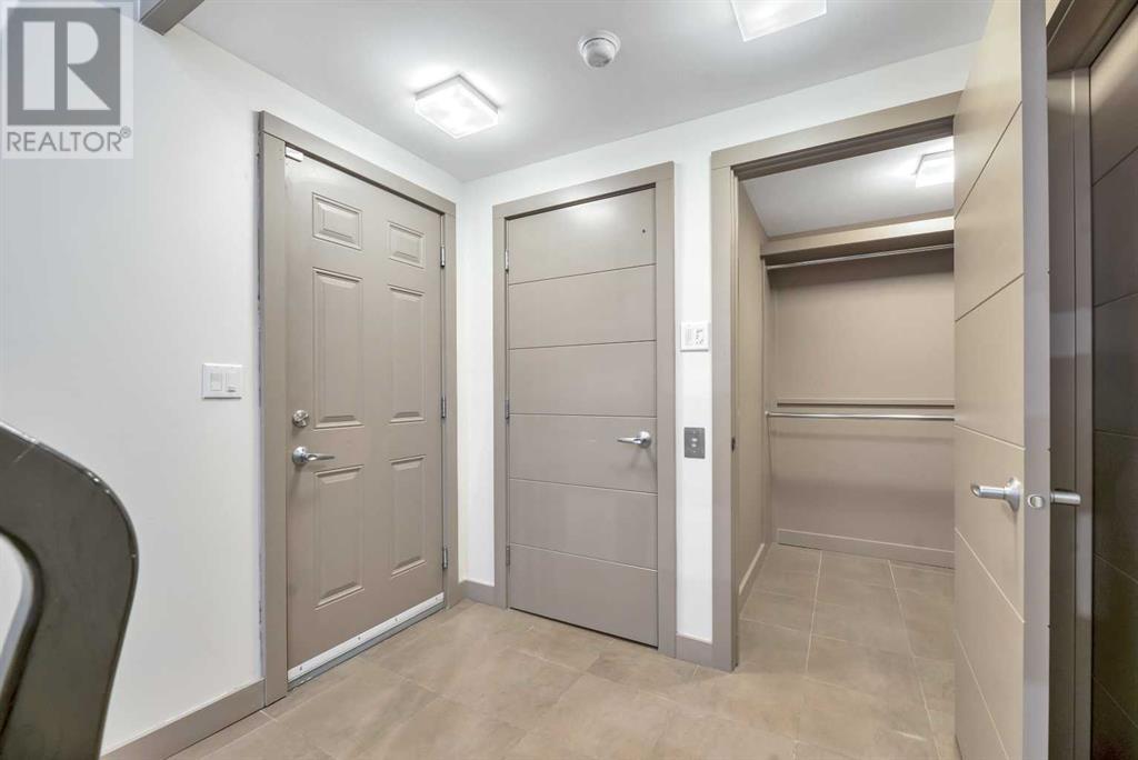 Single Family House for Sale in  Aspen Meadows Hill SW Aspen Woods Calgary 