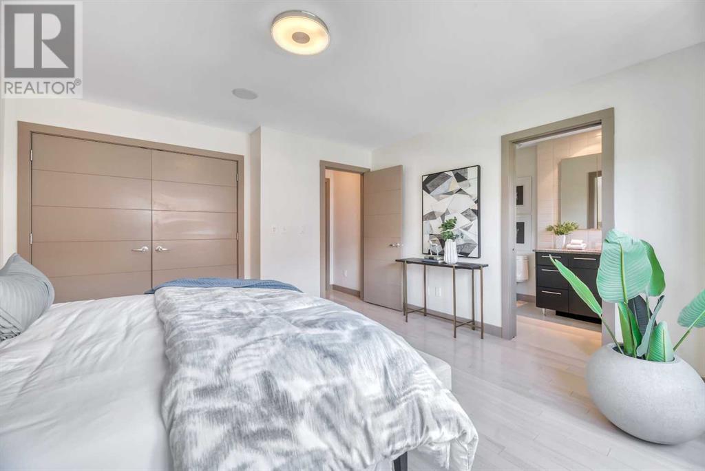 Single Family House for Sale in  Aspen Meadows Hill SW Aspen Woods Calgary 