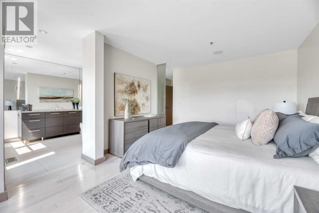 Single Family House for Sale in  Aspen Meadows Hill SW Aspen Woods Calgary 