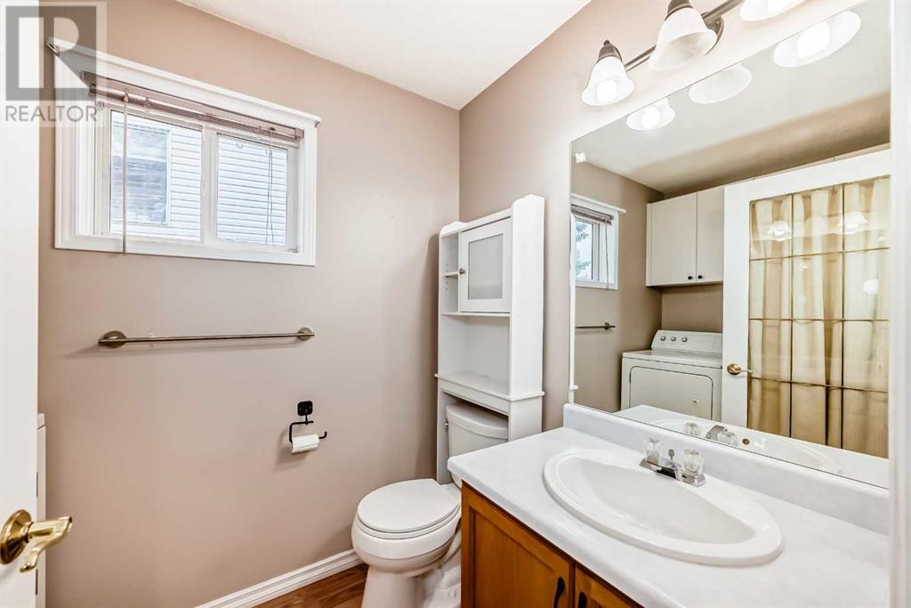 Single Family House for Sale in  Coverdale Way NE Coventry Hills Calgary 