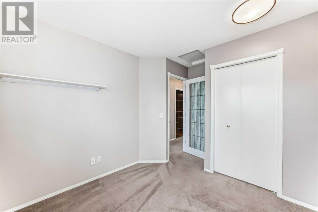 Single Family House for Sale in  Coverdale Way NE Coventry Hills Calgary 