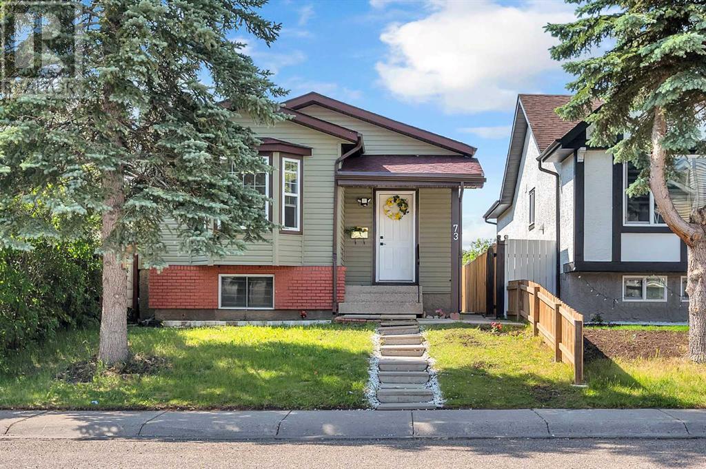 Single Family House Bi-level for Sale in  Taraglen Road NE Taradale Calgary 