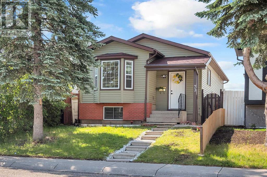 Single Family House Bi-level for Sale in  Taraglen Road NE Taradale Calgary 