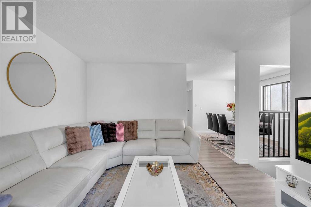 Single Family House Bi-level for Sale in  Taraglen Road NE Taradale Calgary 