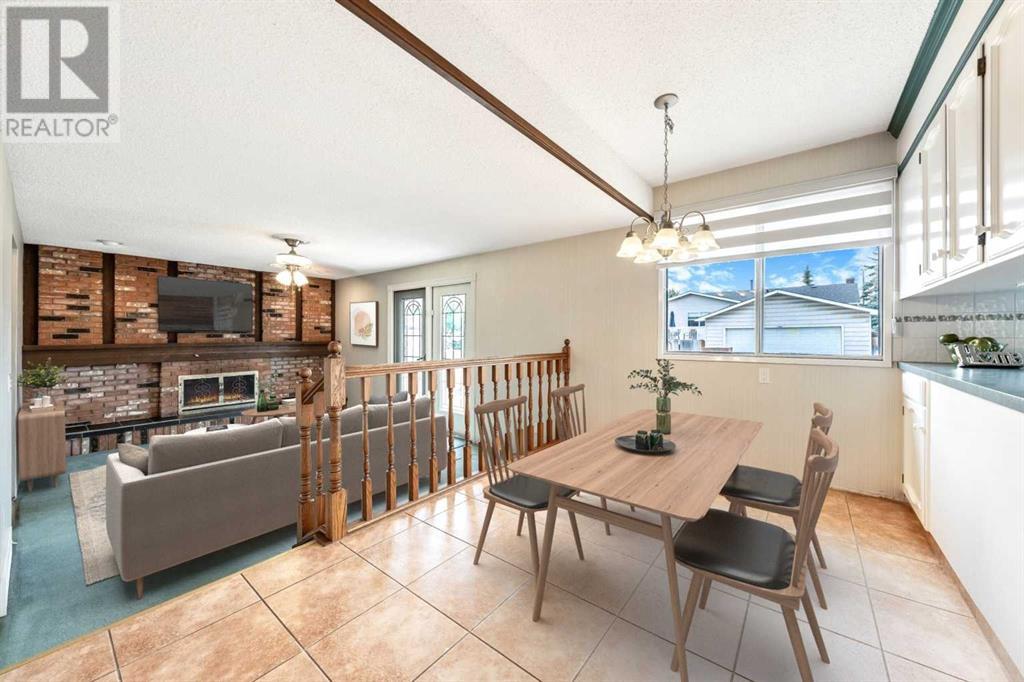 Single Family House for Sale in  Whiteridge Place NE Whitehorn Calgary 