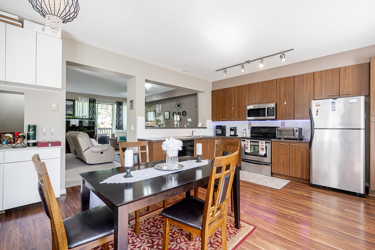 Photo 10 of 67 7155 189 Street, Surrey BC