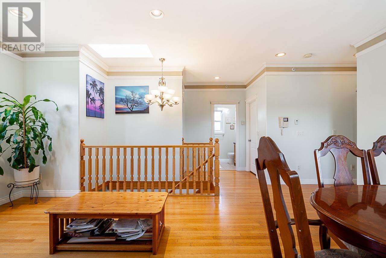 Photo 7 of 4694 Mchardy Street, Vancouver BC