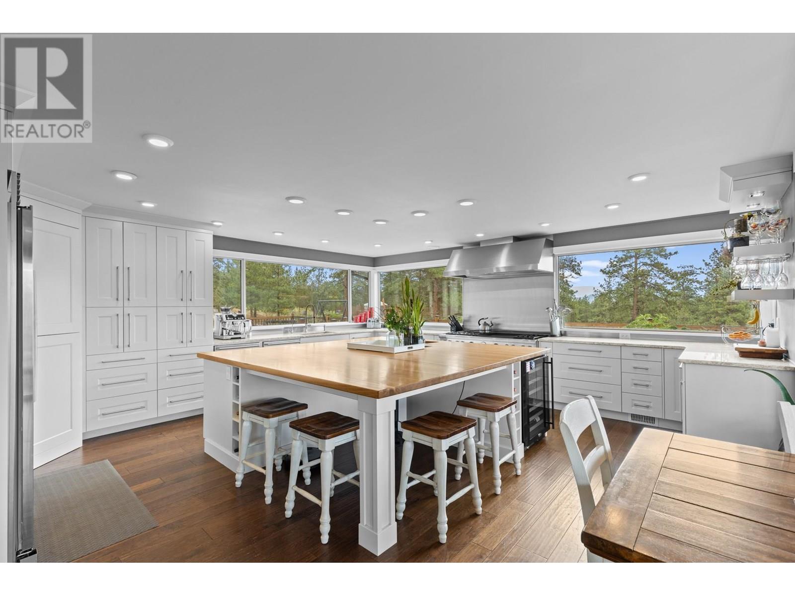 20201 HIGHWAY 40, Summerland