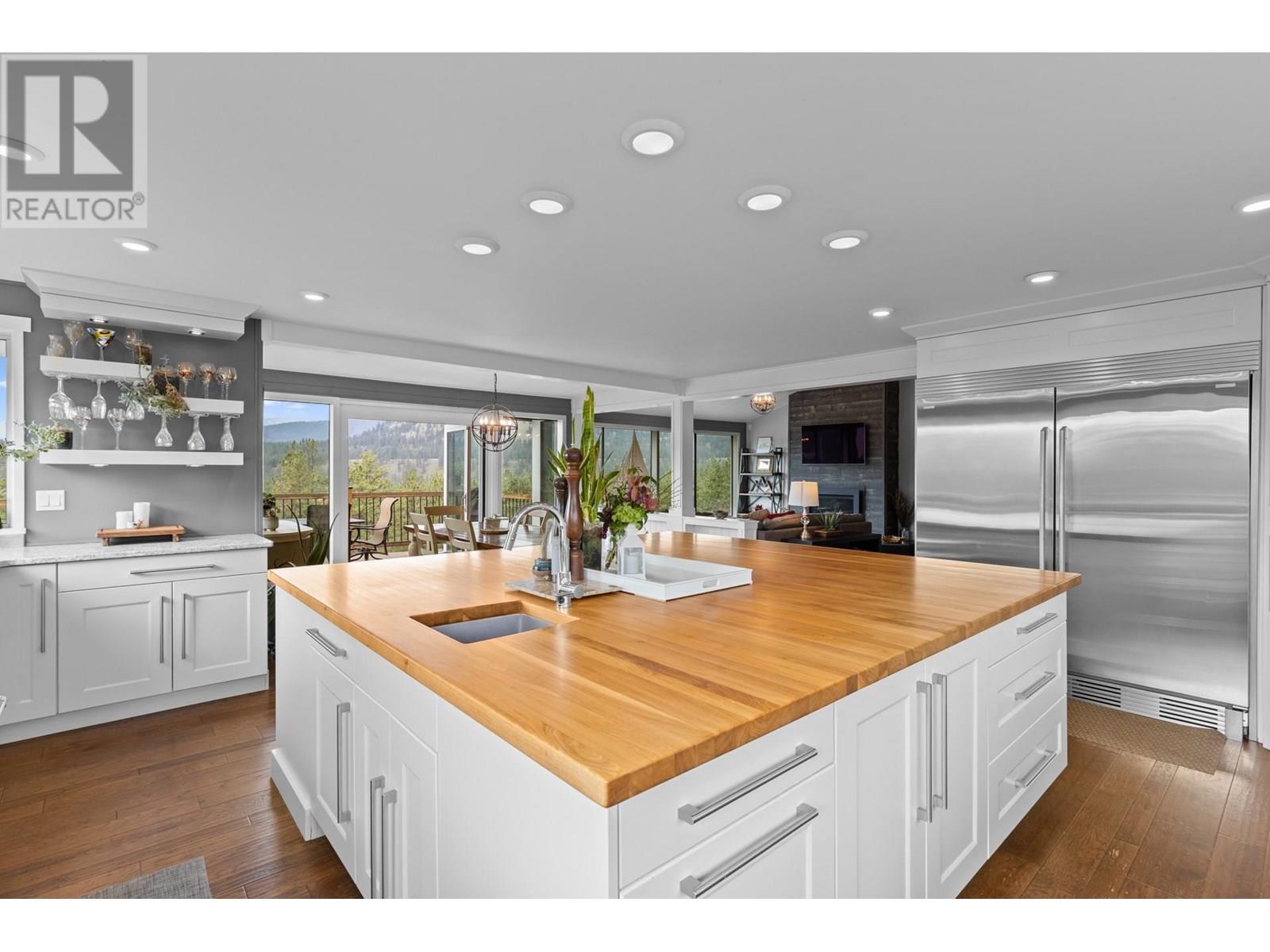 20201 HIGHWAY 40, Summerland
