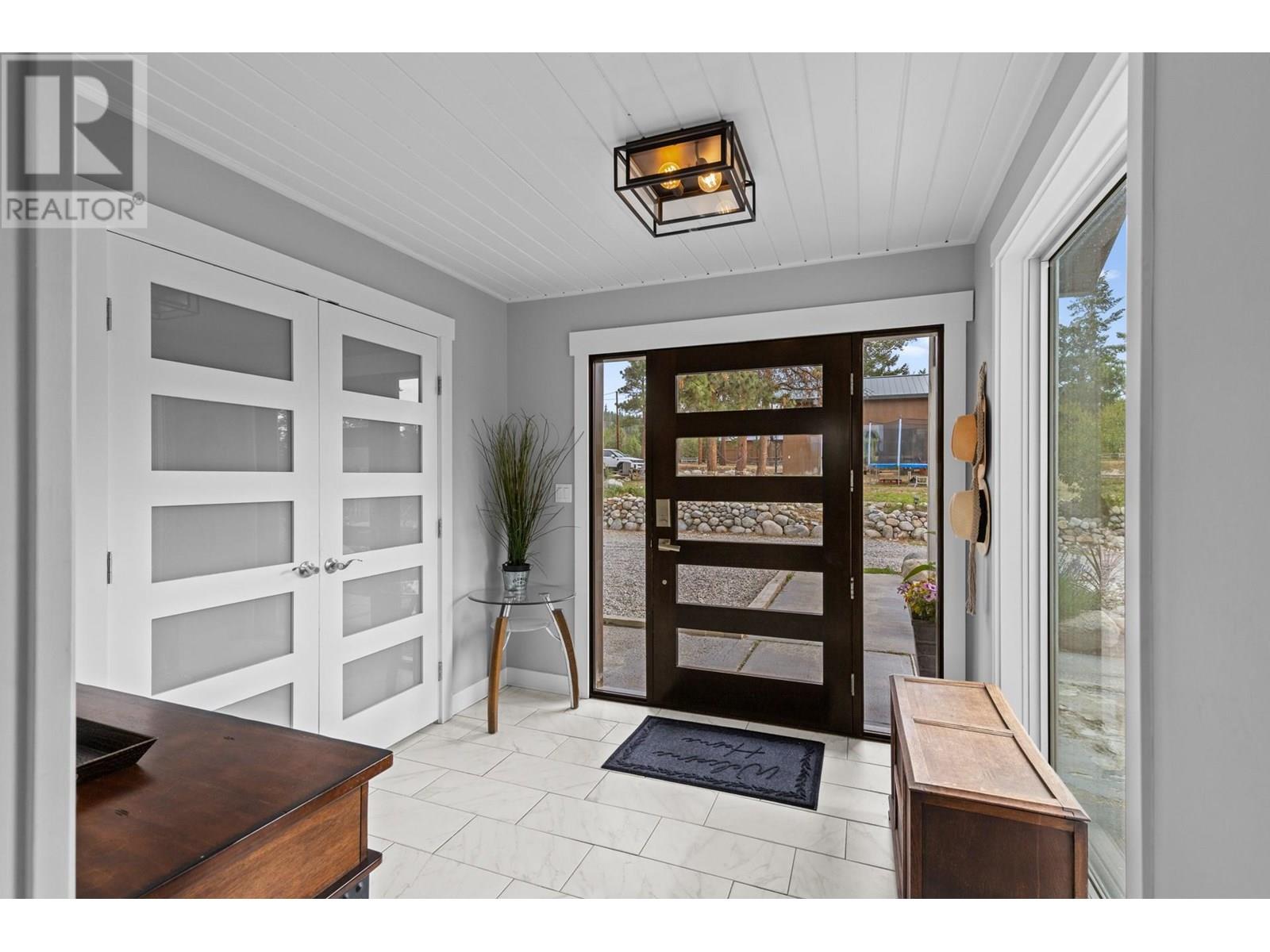 20201 HIGHWAY 40, Summerland