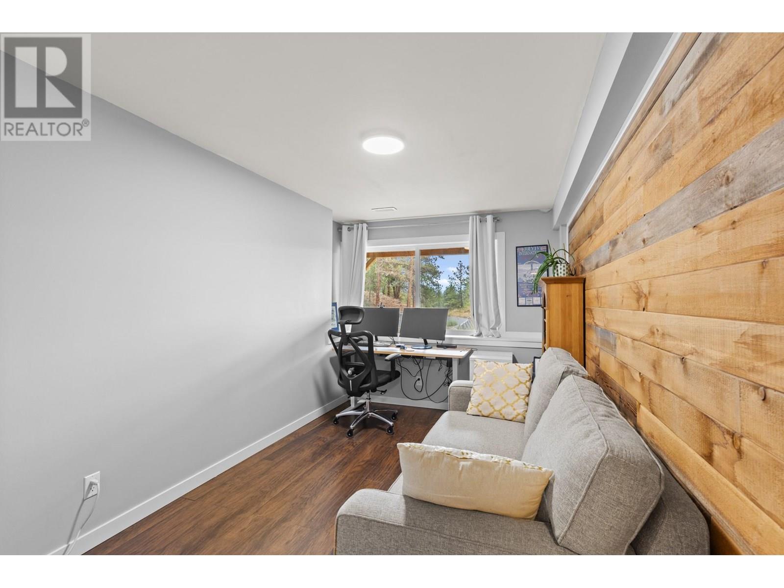 20201 HIGHWAY 40, Summerland