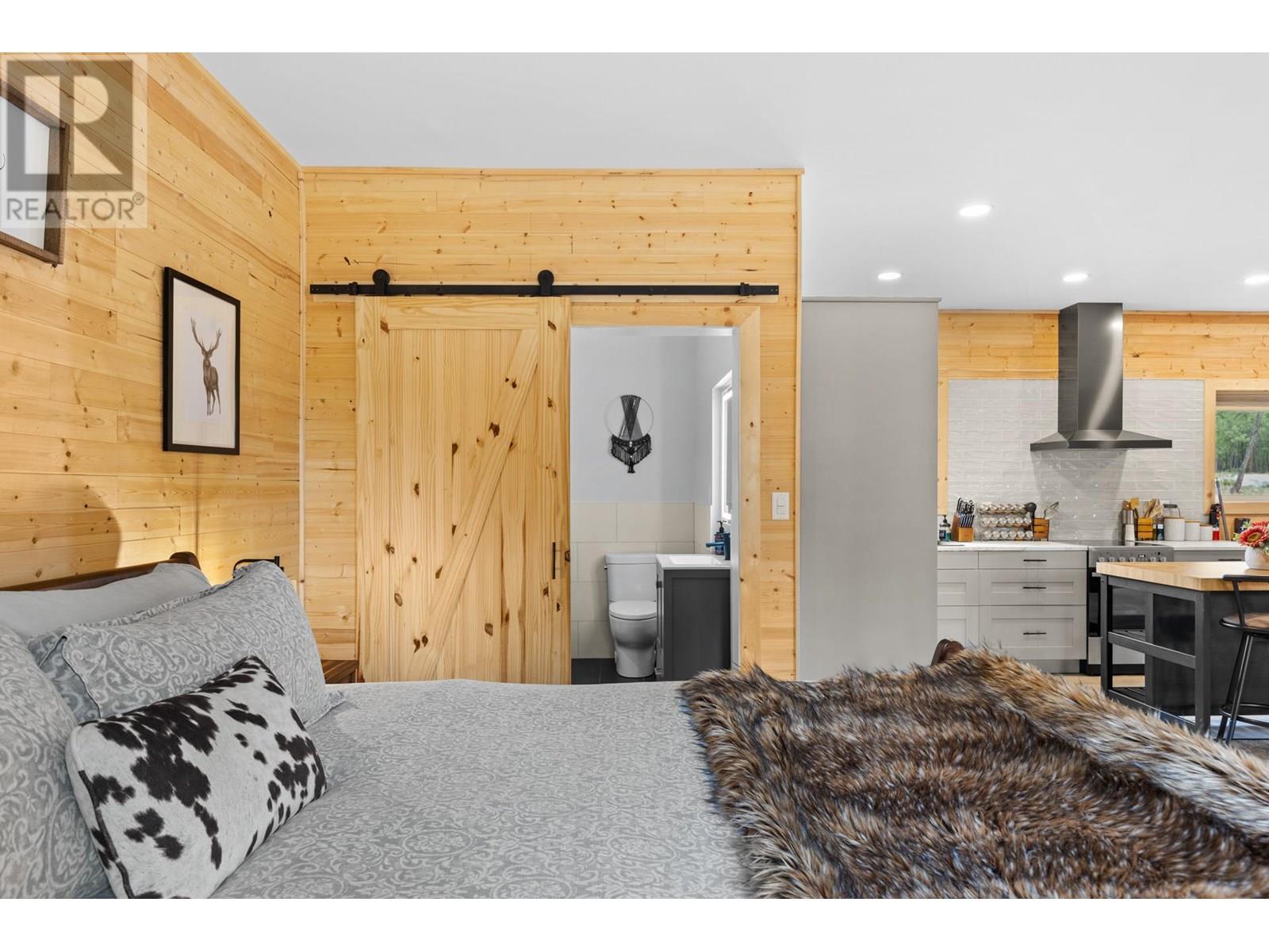 20201 HIGHWAY 40, Summerland