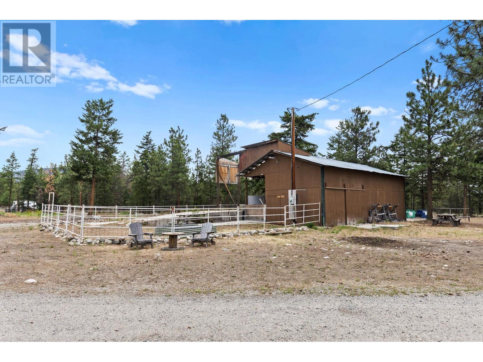 20201 HIGHWAY 40, Summerland
