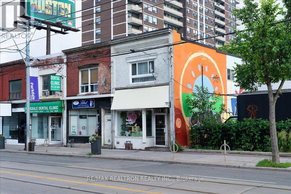 Photo 35 of 1640 Queen Street W, Toronto ON