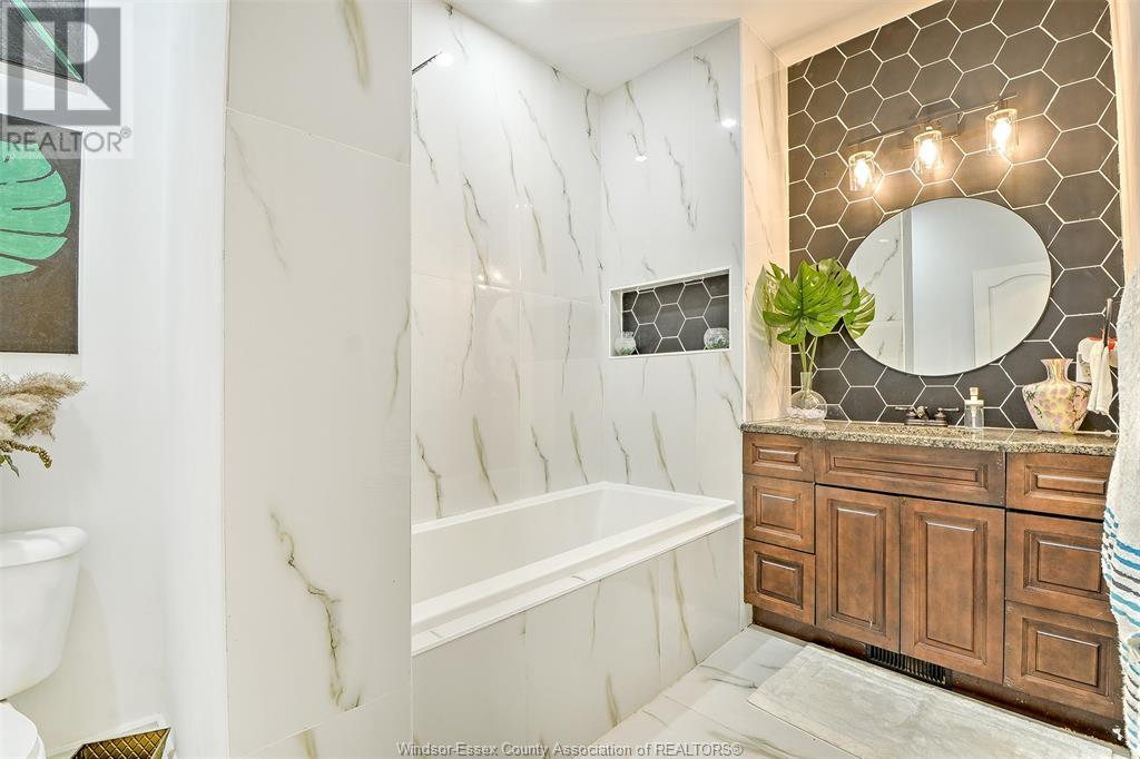 Photo 35 of 2600 Chick Court, Windsor ON