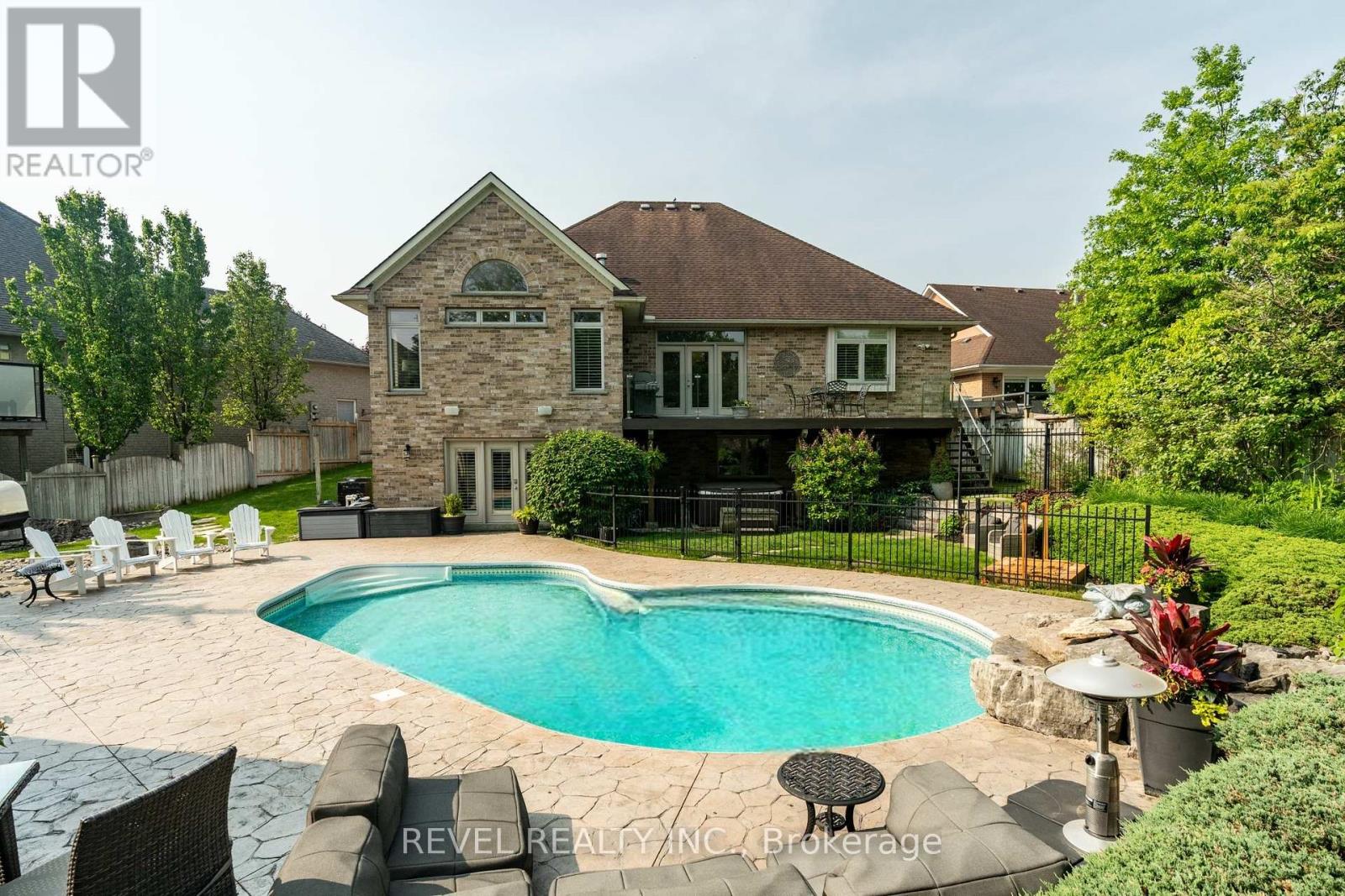 Photo 46 of 333 Milla Court, Waterloo ON