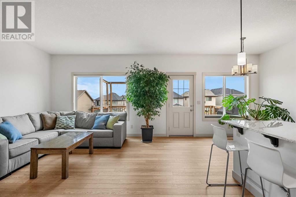 Single Family House for Sale in  Sage Bank Way NW Sage Hill Calgary 