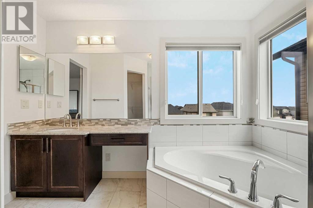 Single Family House for Sale in  Sage Bank Way NW Sage Hill Calgary 