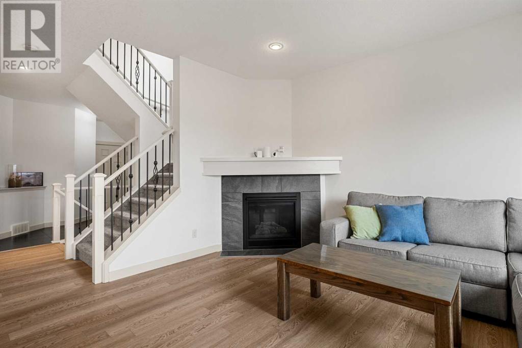 Single Family House for Sale in  Sage Bank Way NW Sage Hill Calgary 