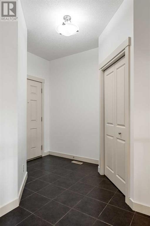 Single Family House for Sale in  Sage Bank Way NW Sage Hill Calgary 