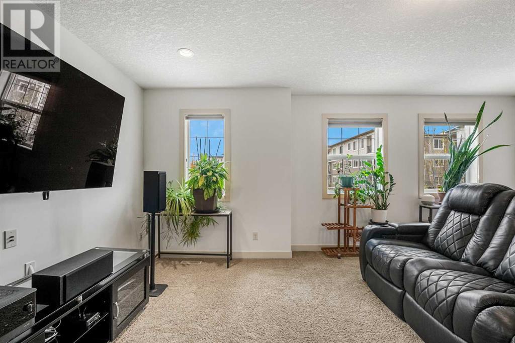 Single Family House for Sale in  Sage Bank Way NW Sage Hill Calgary 
