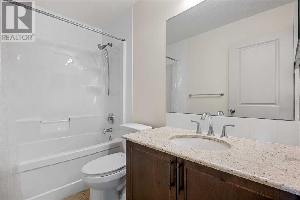 Single Family House for Sale in  Sage Bank Way NW Sage Hill Calgary 