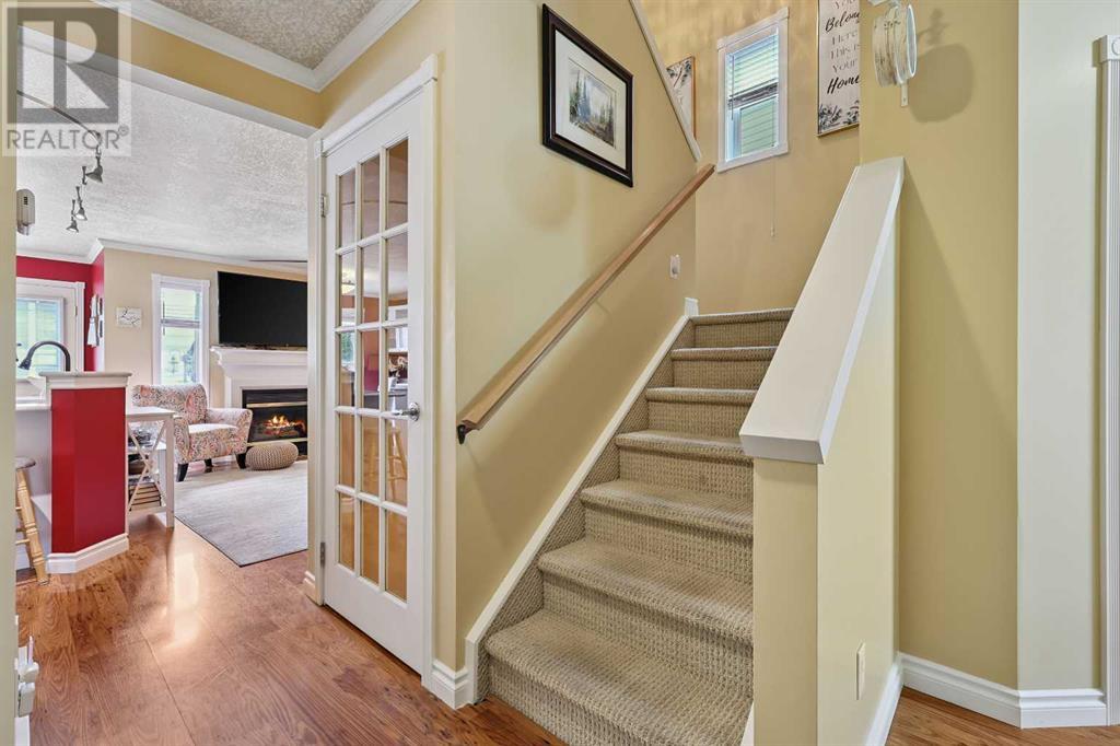 Single Family House for Sale in  Douglas Ridge Circle SE Douglasdale/Glen Calgary 