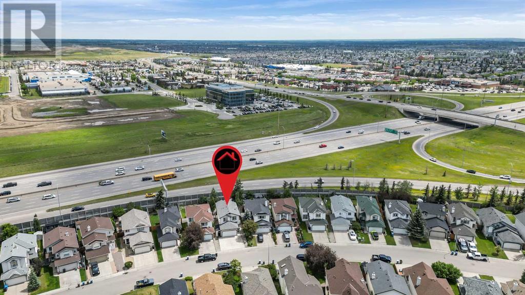 Single Family House for Sale in  Douglas Ridge Circle SE Douglasdale/Glen Calgary 
