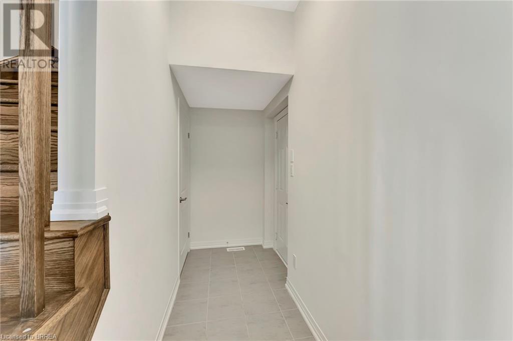 Photo 20 of 6 Jenner Drive, Paris ON