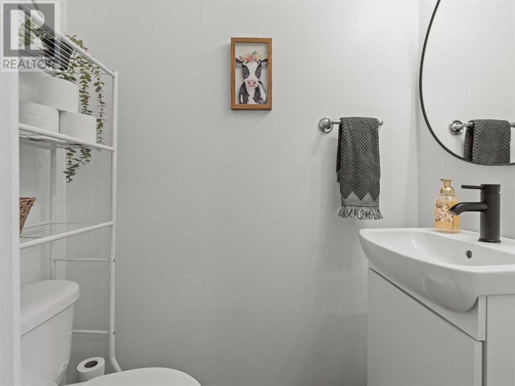 Single Family House for Sale in   Lynnview Road SE Ogden Calgary 