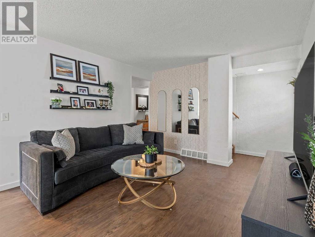 Single Family House for Sale in   Lynnview Road SE Ogden Calgary 