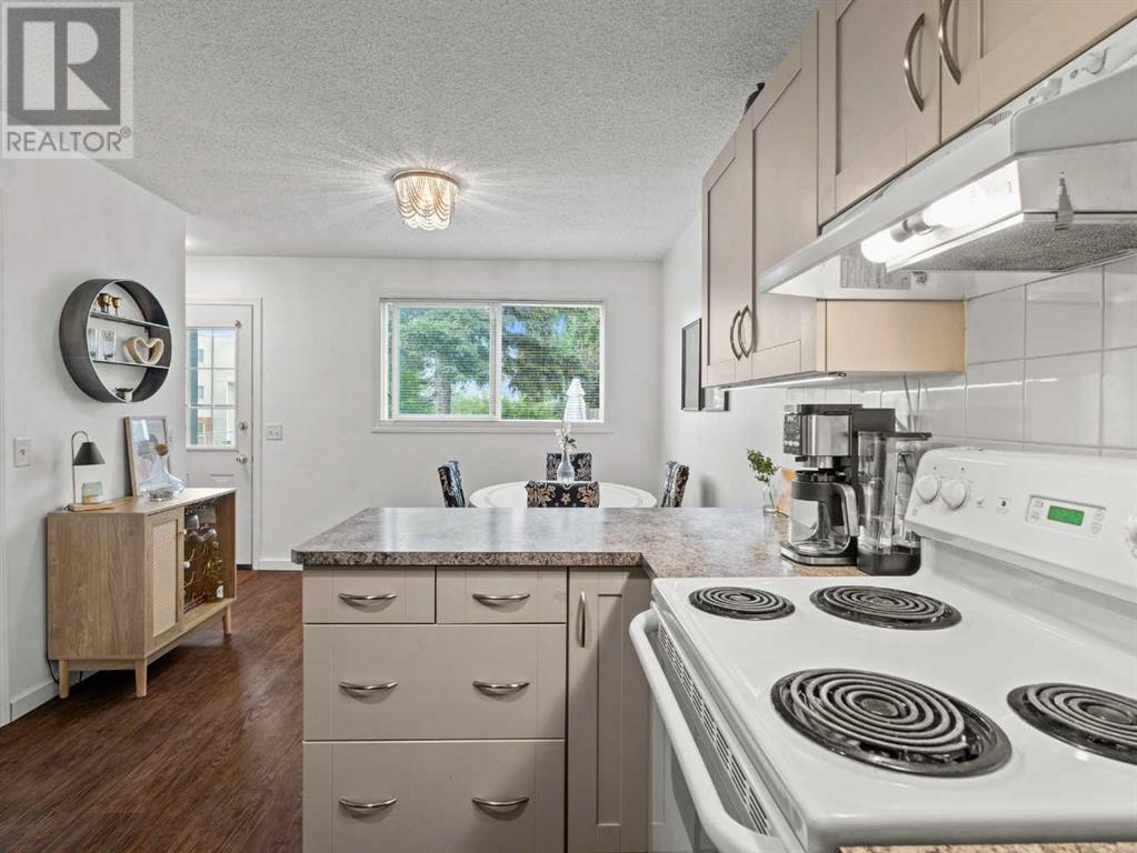 Single Family House for Sale in   Lynnview Road SE Ogden Calgary 