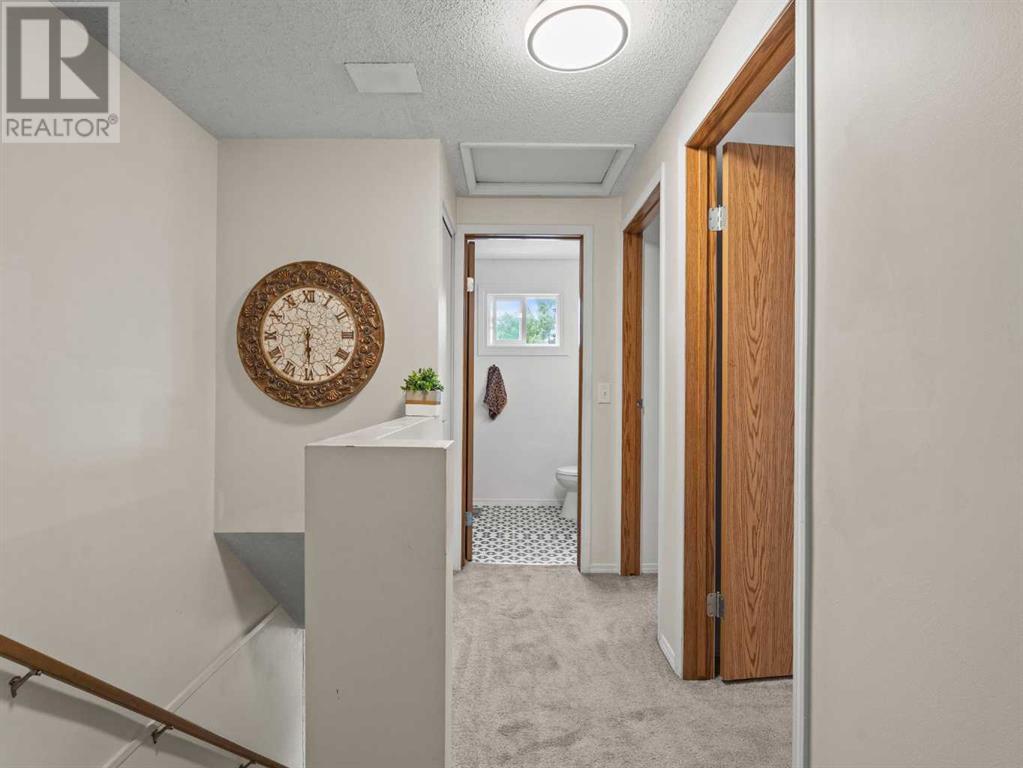 Single Family House for Sale in   Lynnview Road SE Ogden Calgary 