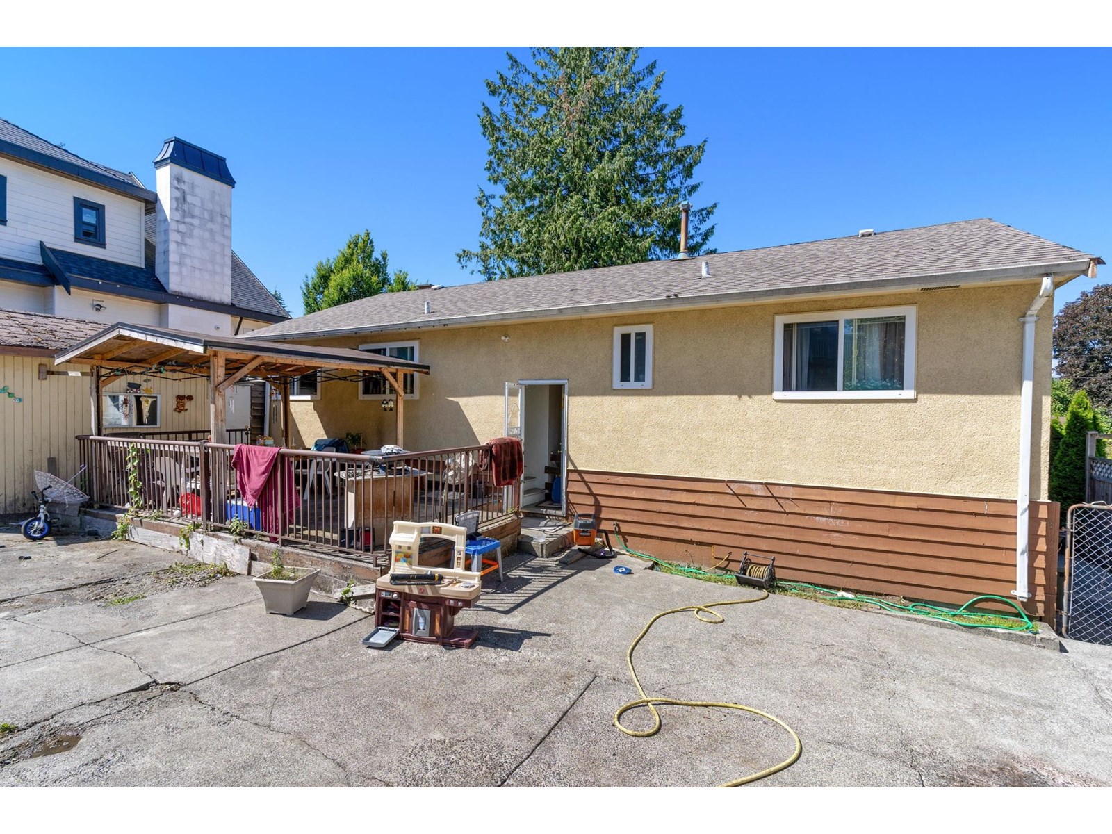 Photo 28 of 12476 99 Avenue, Surrey BC