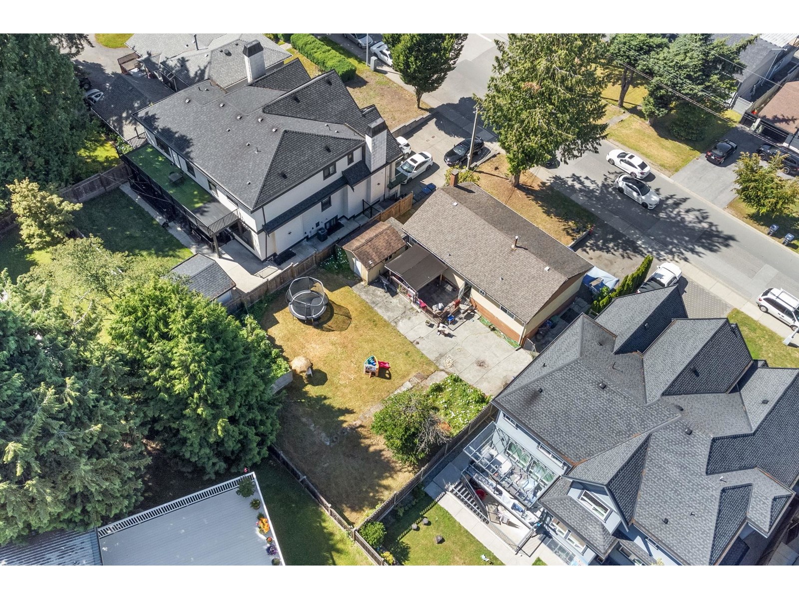 Photo 34 of 12476 99 Avenue, Surrey BC