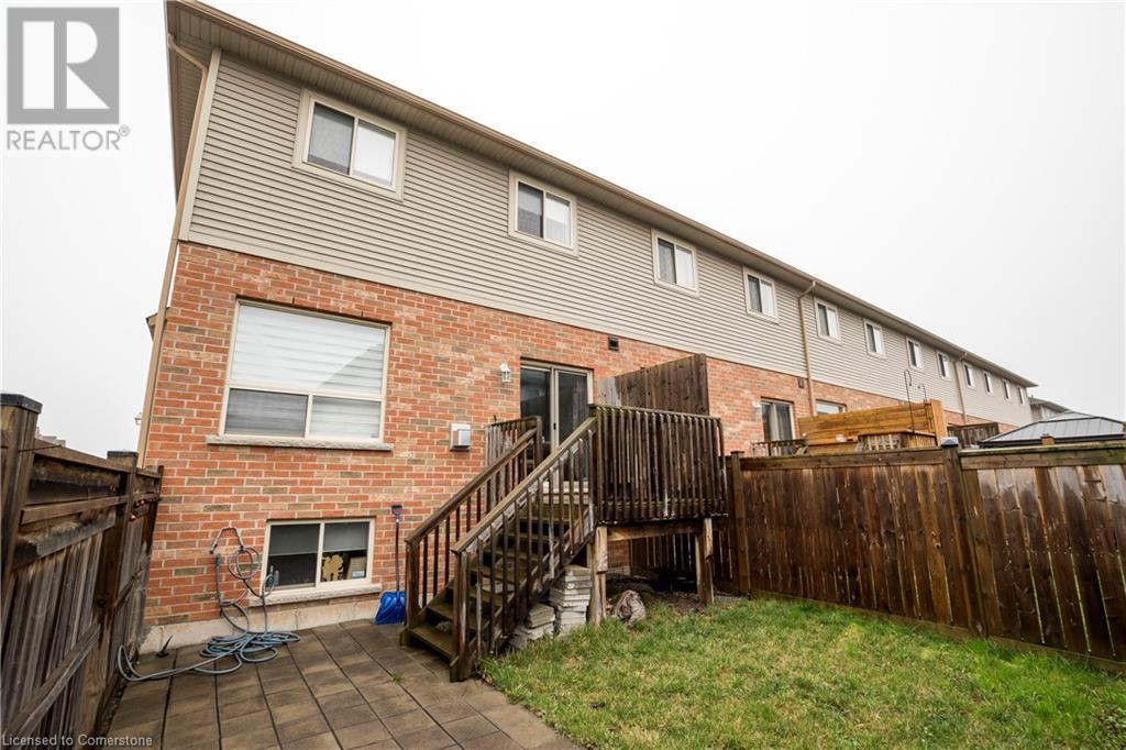 Photo 34 of 8 Lakelawn Road Unit 54, Grimsby ON