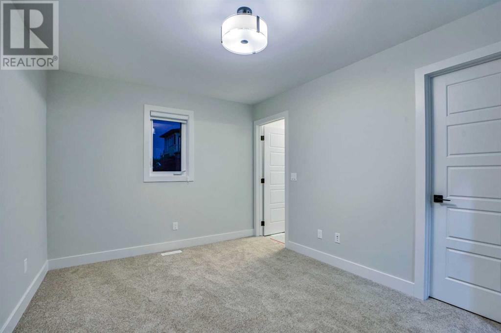 Single Family House for Sale in    Avenue NW West Hillhurst Calgary 