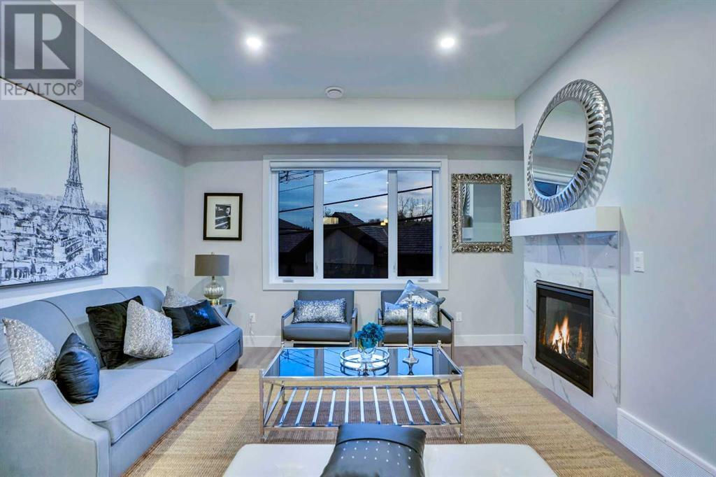 Single Family House for Sale in    Avenue NW West Hillhurst Calgary 